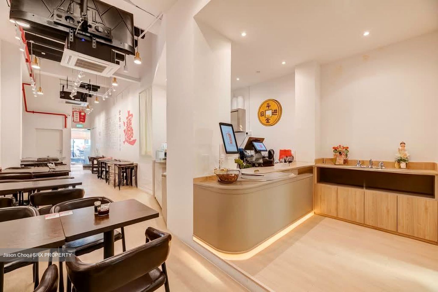 Lorong Telok (D1), Retail #563181351